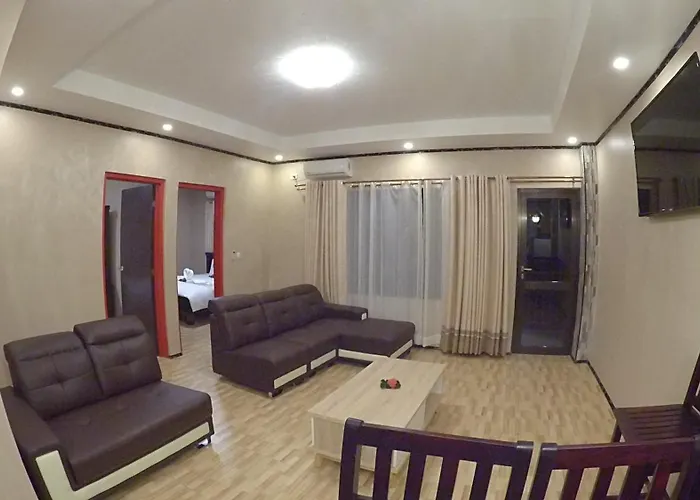 Al - Minhaj Service Apartments